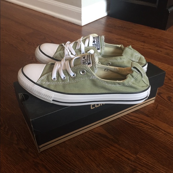 converse shoreline size 9